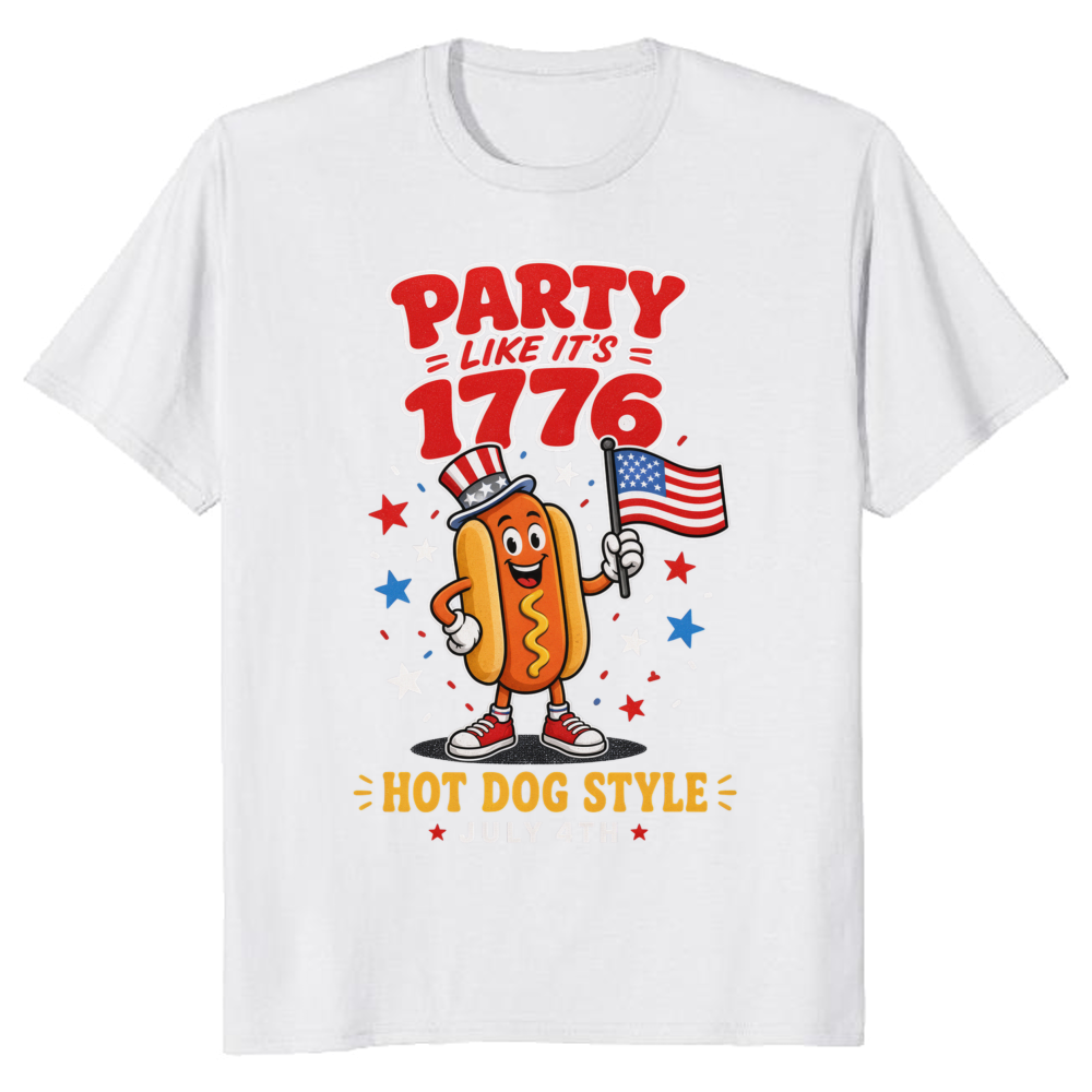 Funny Patriotic Hot Dog Illustration T-Shirt