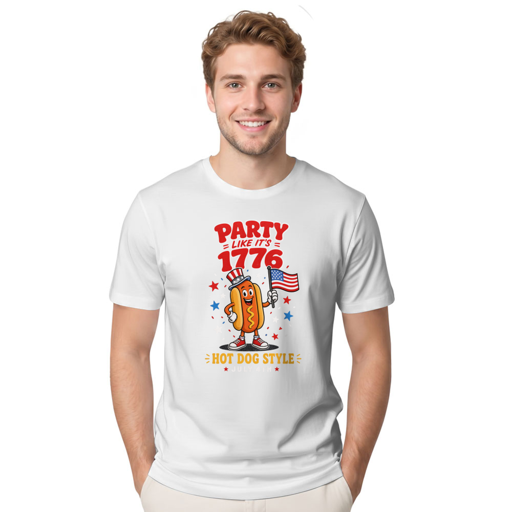 Funny Patriotic Hot Dog Illustration T-Shirt